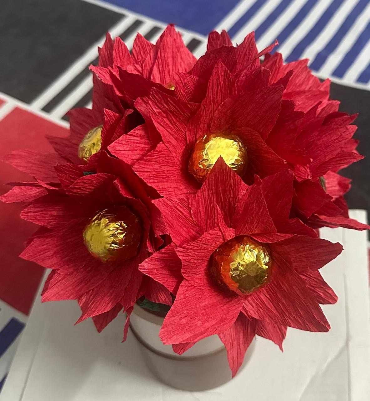Decorative Kunafa Bar Chocolate